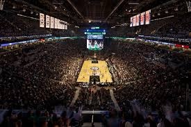 浓眉经纪人会面独行侠，要求续约或交易